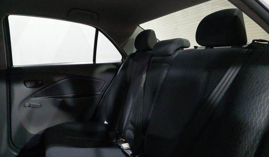 Toyota Yaris 1.5 SEDAN CORE MT Sedan 2016