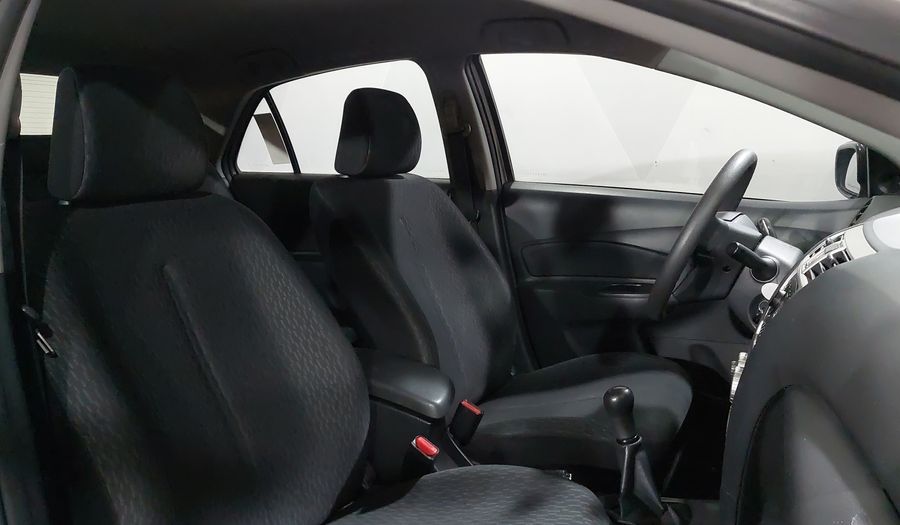 Toyota Yaris 1.5 SEDAN CORE MT Sedan 2016
