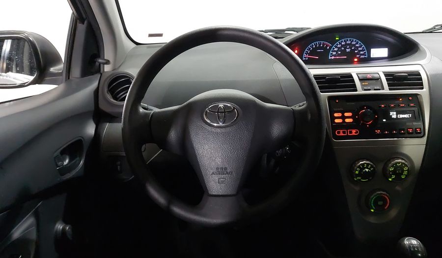 Toyota Yaris 1.5 SEDAN CORE MT Sedan 2016