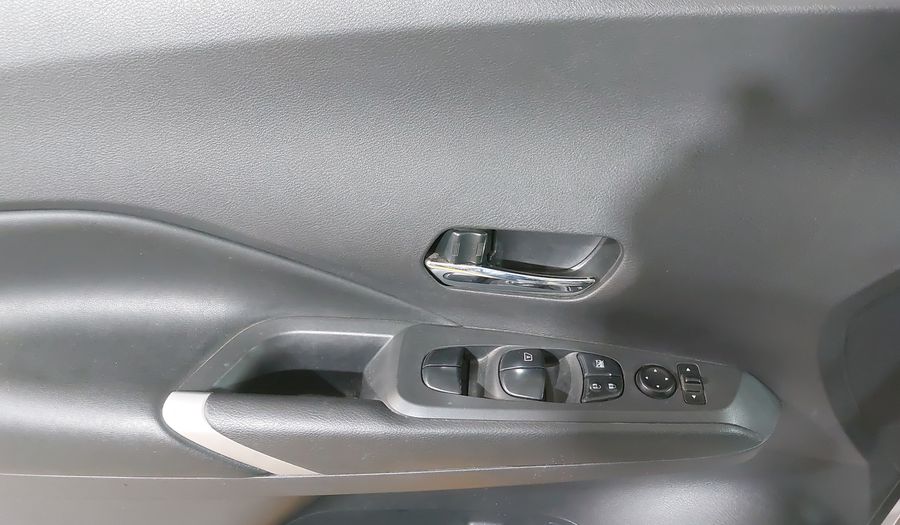 Nissan Kicks 1.6 PLATINUM LTS XTRONIC Suv 2022