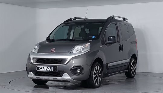 Fiat • Fiorino Combi
