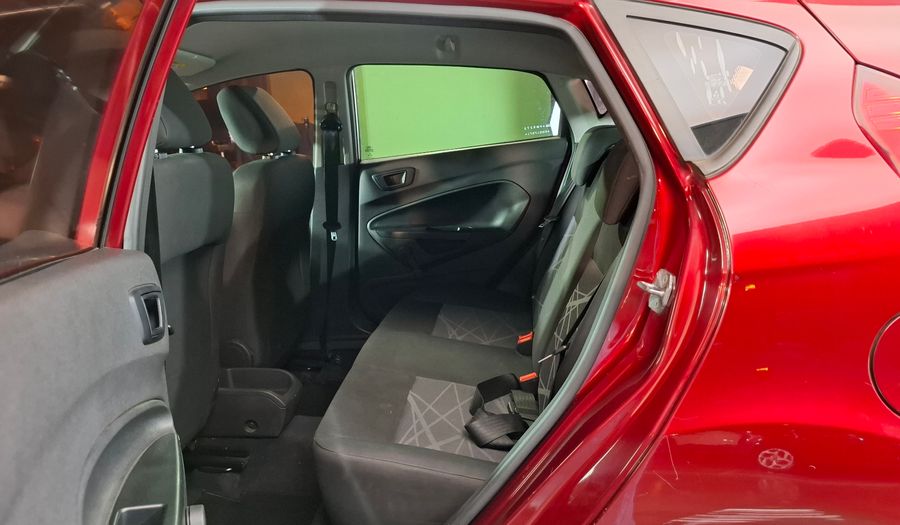 Ford Fiesta Kinetic Design 1.6 S Hatchback 2016