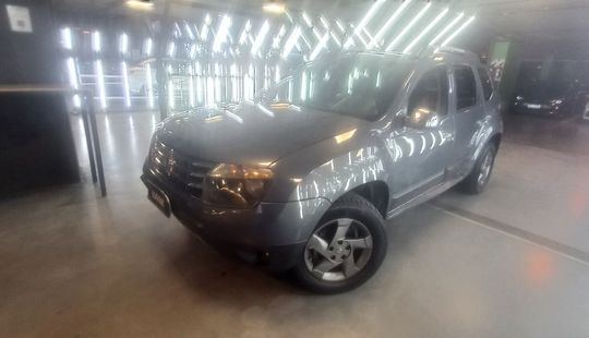 Renault • Duster