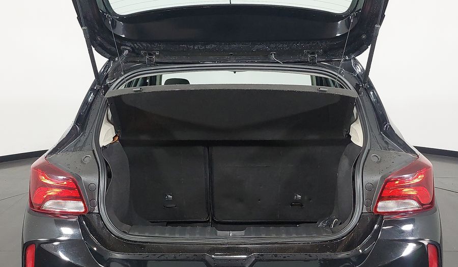 Chevrolet Onix LT Hatchback 2023