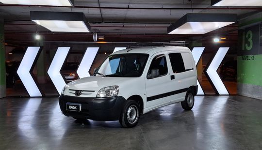 Peugeot • Partner