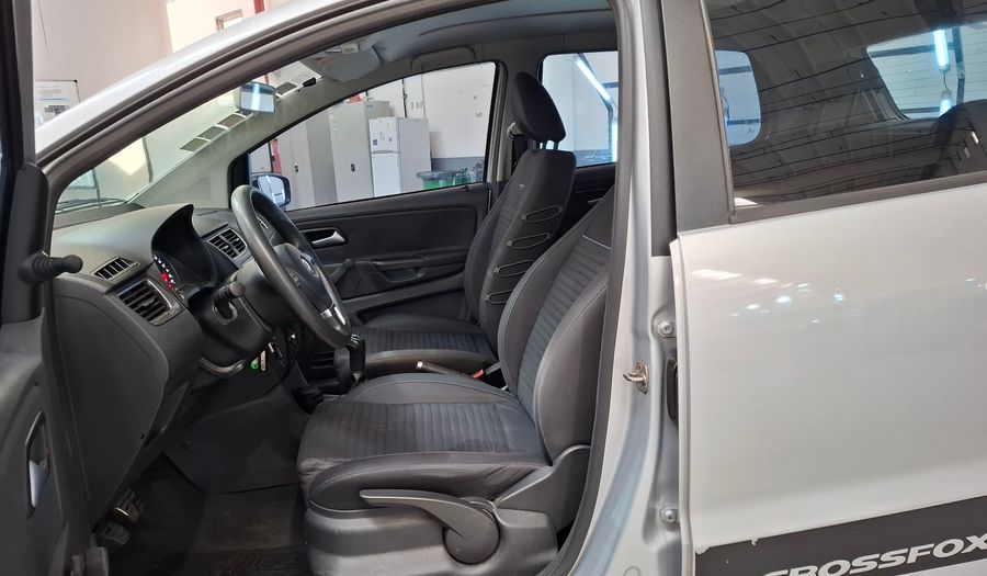 Volkswagen Crossfox 1.6 CROSSFOX COMFORTLINE Hatchback 2012