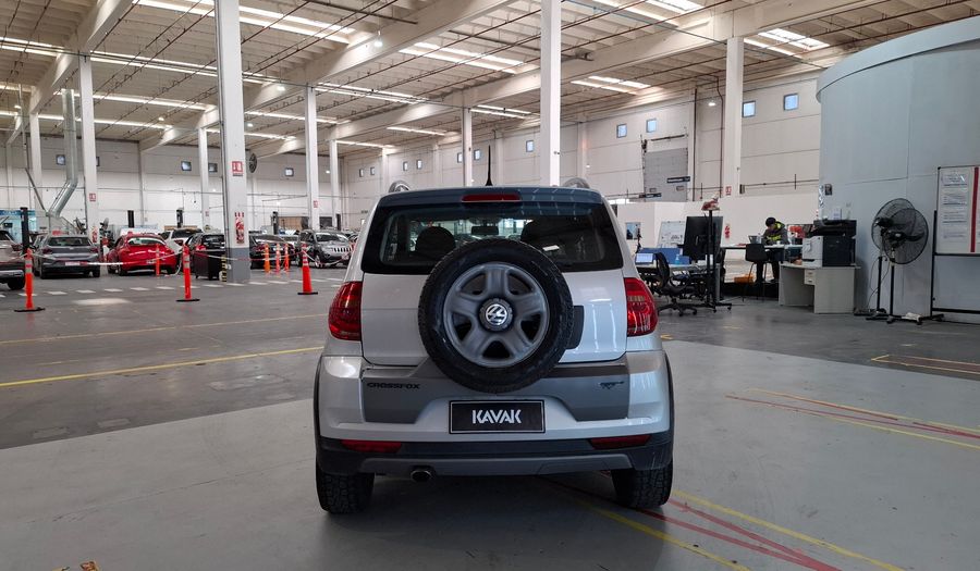 Volkswagen Crossfox 1.6 CROSSFOX COMFORTLINE Hatchback 2012