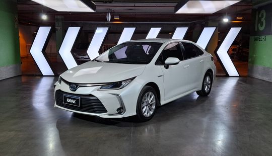 Toyota • Corolla