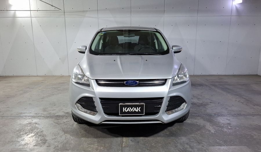 Ford Escape 2.5 S I4 AT Suv 2015