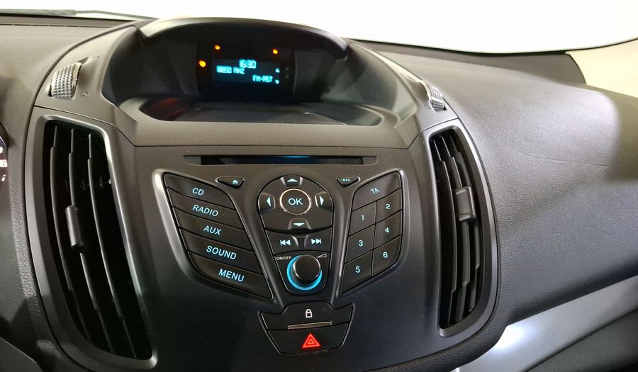 Ford Escape 2.5 S I4 AT Suv 2015