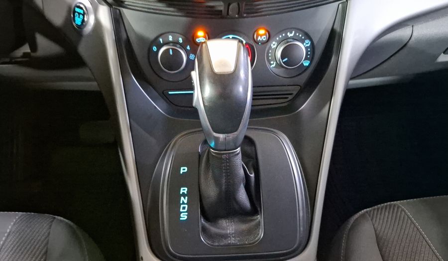Ford Escape 2.5 S I4 AT Suv 2015