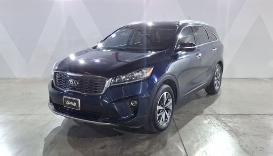 Kia • Sorento