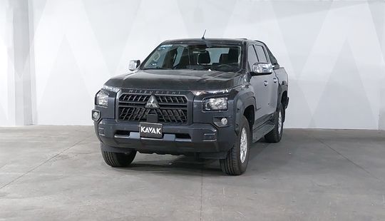 Mitsubishi • L200
