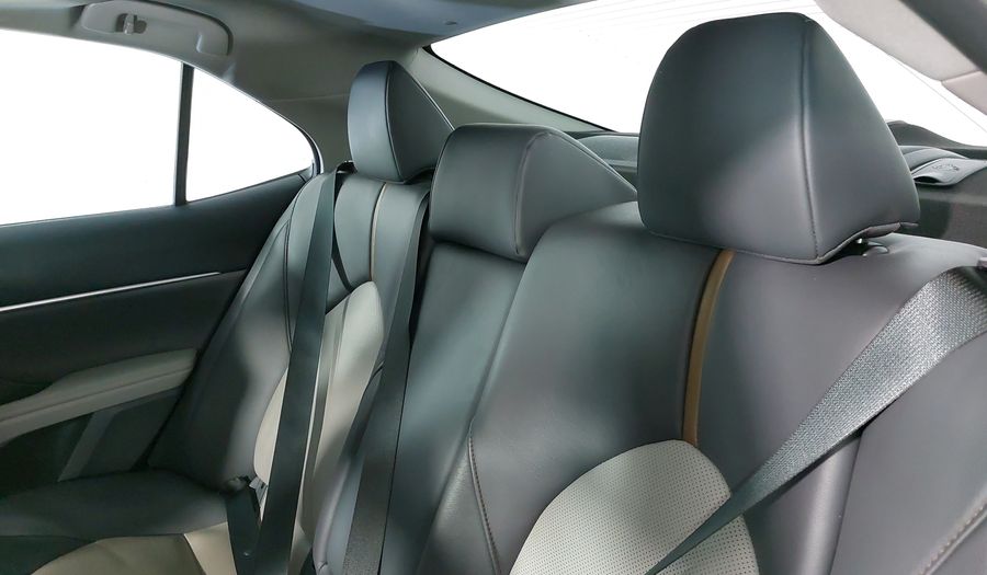 Toyota Camry 2.5 XLE NAVI HV AUTO Sedan 2020