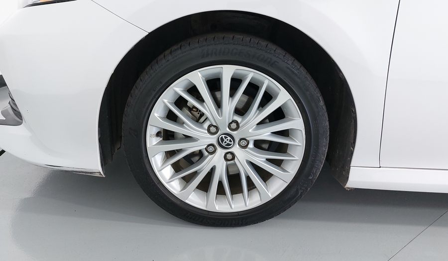 Toyota Camry 2.5 XLE NAVI HV AUTO Sedan 2020