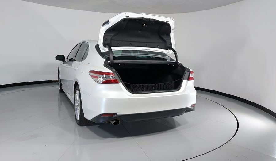 Toyota Camry 2.5 XLE NAVI HV AUTO Sedan 2020