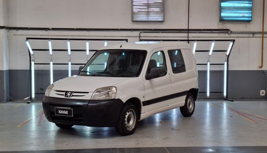 Peugeot • Partner