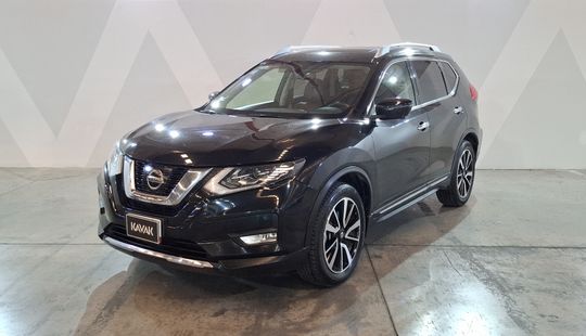 Nissan • X-Trail