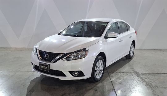 Nissan • Sentra