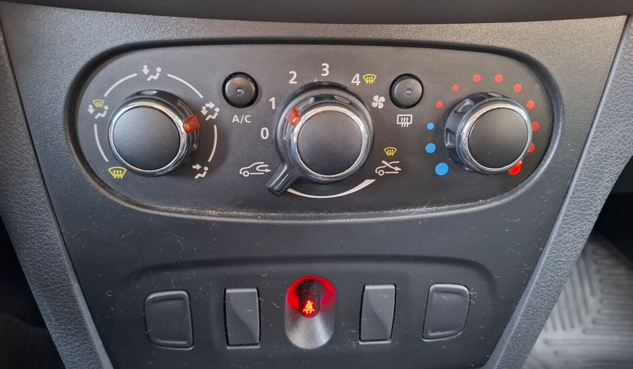 Renault Sandero 1.6 EXPRESSION PACK PH2 Hatchback 2015
