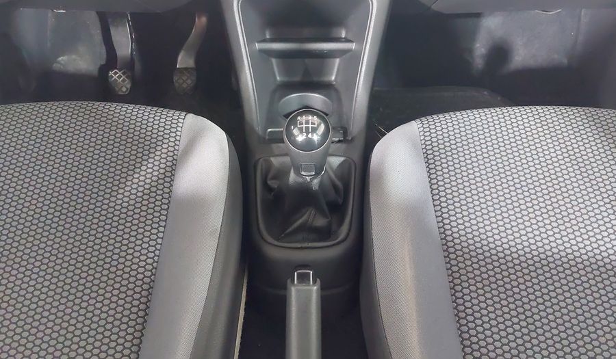Volkswagen Up MPI MOVE UP Hatchback 2015