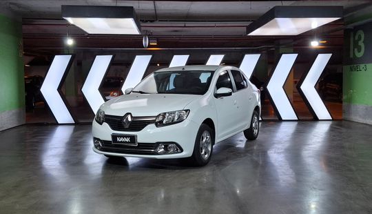 Renault • Logan