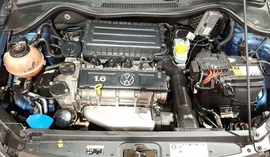 Volkswagen Polo 1.6 STARTLINE Hatchback 2019