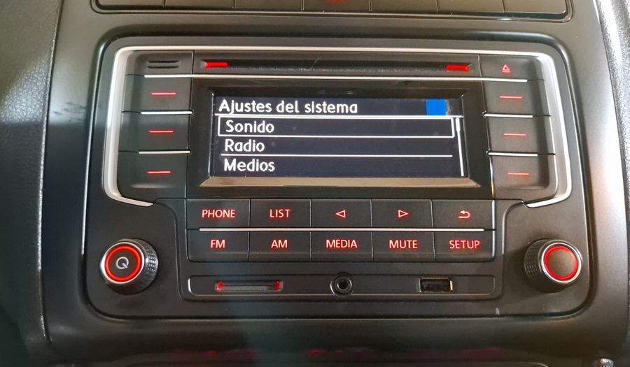 Volkswagen Polo 1.6 STARTLINE Hatchback 2019