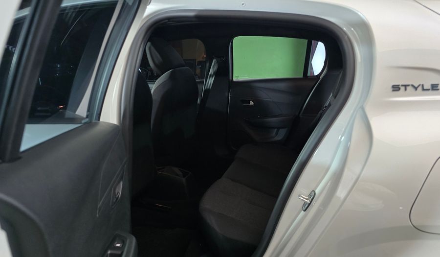 Peugeot 208 1.6L STYLE Hatchback 2024