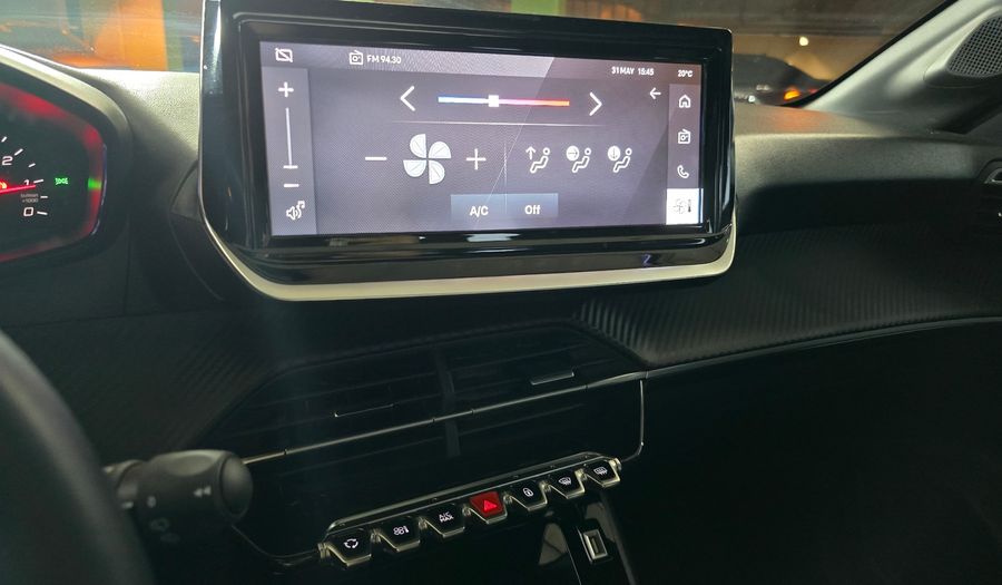 Peugeot 208 1.6L STYLE Hatchback 2024