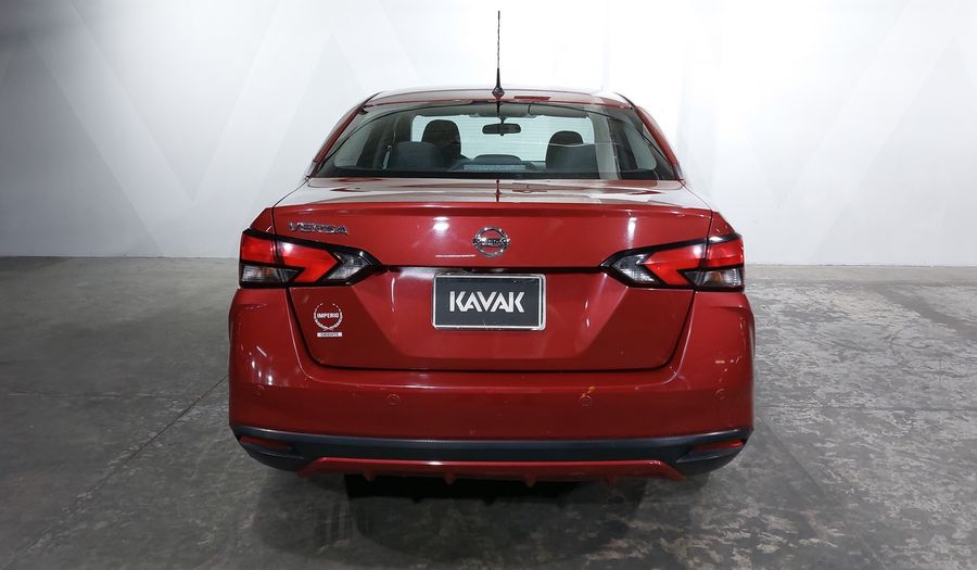 Nissan Versa 1.6 ADVANCE CVT Sedan 2021
