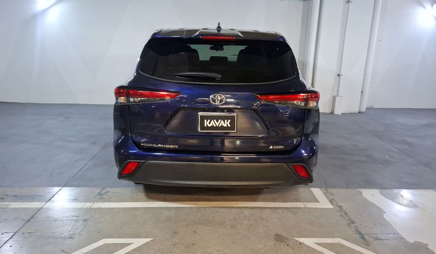 Toyota Highlander 3.5 LE AUTO Suv 2022