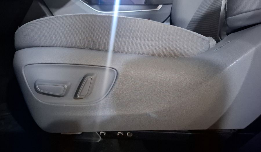 Toyota Highlander 3.5 LE AUTO Suv 2022