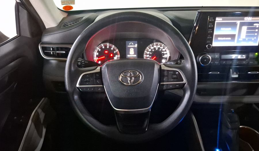 Toyota Highlander 3.5 LE AUTO Suv 2022