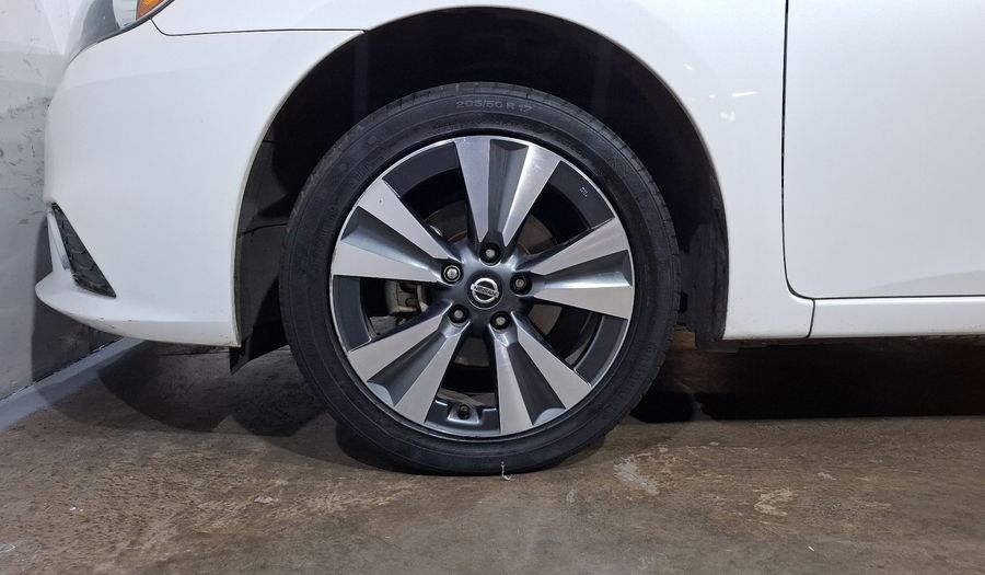 Nissan Sentra 1.8 EXCLUSIVE NAVI AUTO Sedan 2018