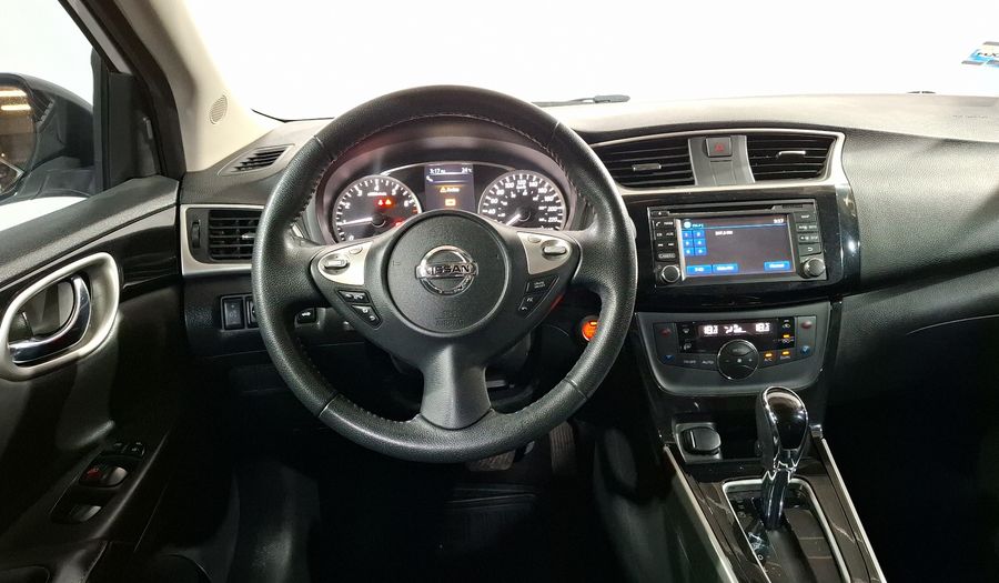Nissan Sentra 1.8 EXCLUSIVE NAVI AUTO Sedan 2018