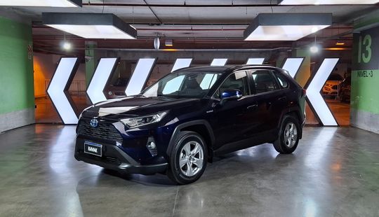 Toyota • RAV4