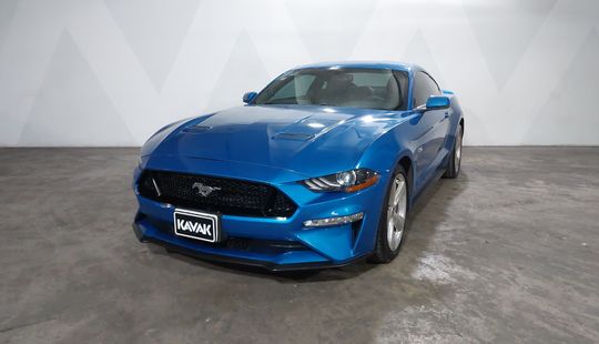 Ford • Mustang