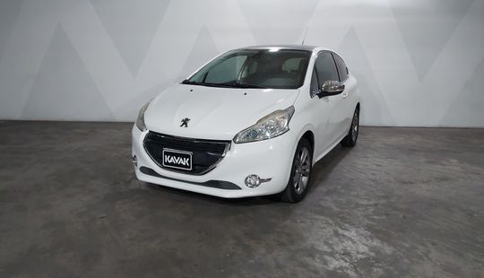 Peugeot • 208
