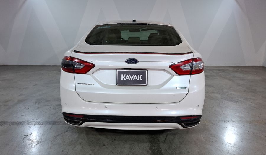 Ford Fusion 2.0 GTDI SE LUXURY PLUS NAV AT Sedan 2014