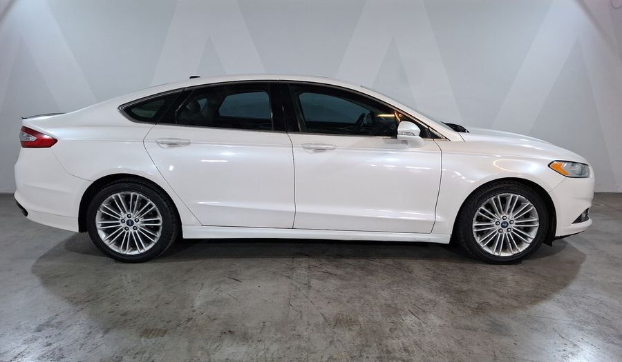 Ford Fusion 2.0 GTDI SE LUXURY PLUS NAV AT Sedan 2014