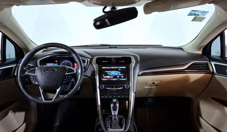 Ford Fusion 2.0 GTDI SE LUXURY PLUS NAV AT Sedan 2014