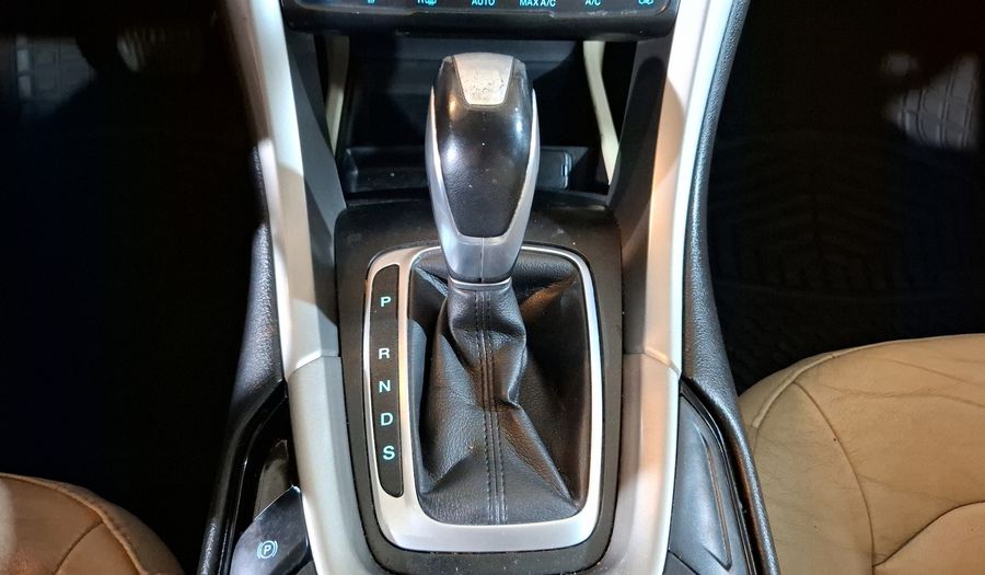 Ford Fusion 2.0 GTDI SE LUXURY PLUS NAV AT Sedan 2014