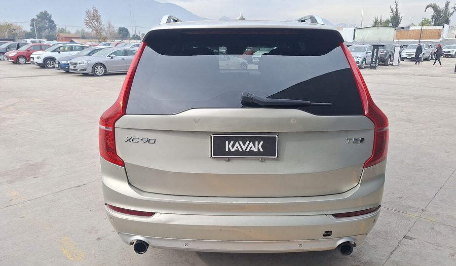Volvo Xc90 2.0 T5 KINETIC AUTO 4WD Suv 2018