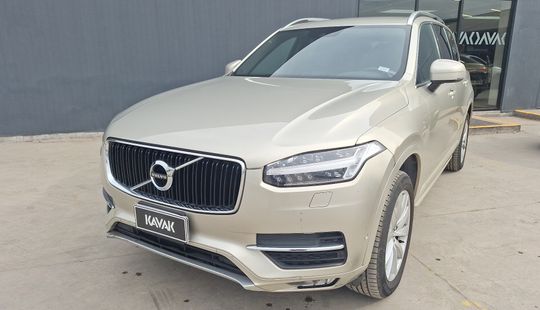 Volvo • XC90