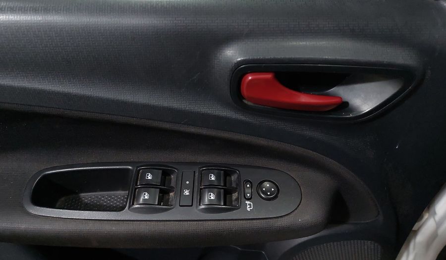 Fiat Uno 1.4 SPORTING Hatchback 2020