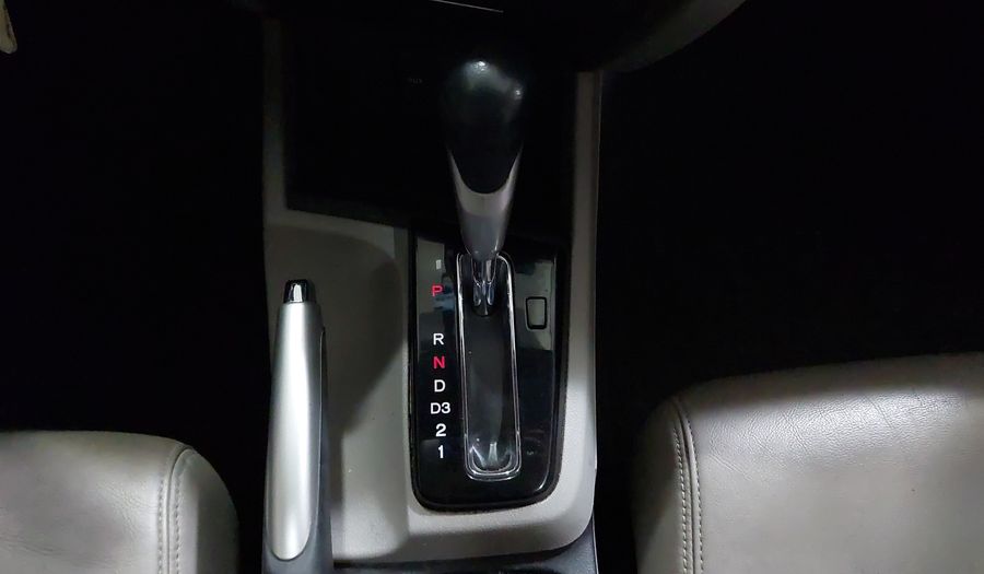Honda Civic 1.8 EX-L NAVI AT 4DRS Sedan 2014