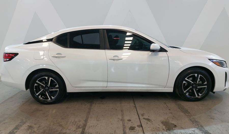 Nissan Sentra 2.0 ADVANCE Sedan 2024