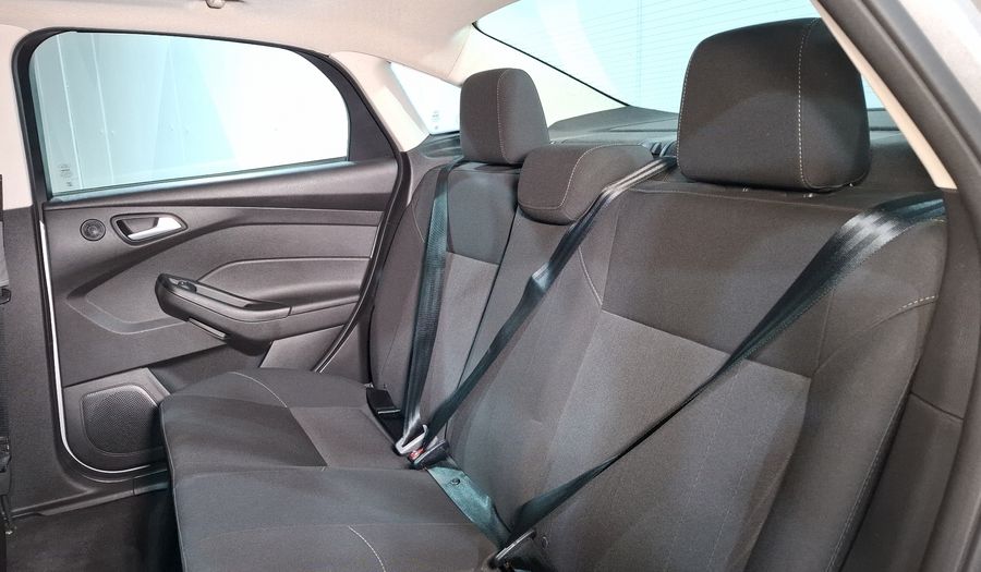 Ford Focus 2.0 SE Sedan 2017