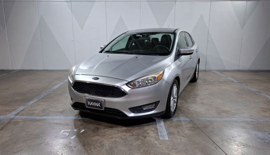 Ford • Focus